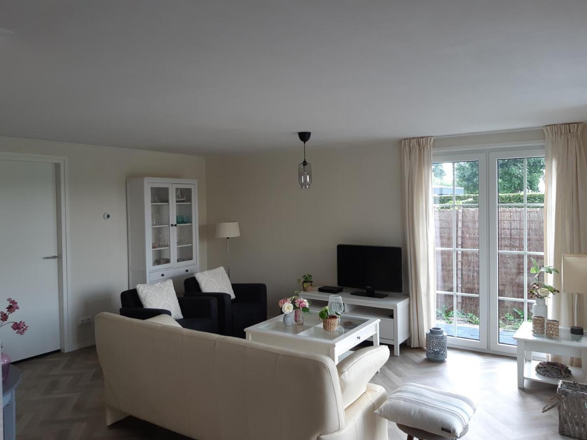 Nieuwe Beachbungalow Aan Ijsselmeer 39 24 Four Seasons Lemmer Bagian luar foto