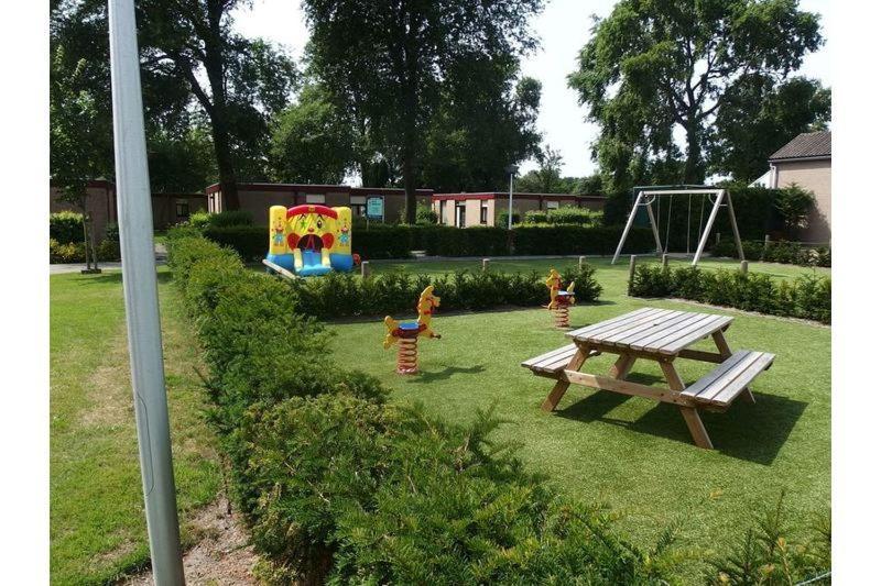 Nieuwe Beachbungalow Aan Ijsselmeer 39 24 Four Seasons Lemmer Bagian luar foto